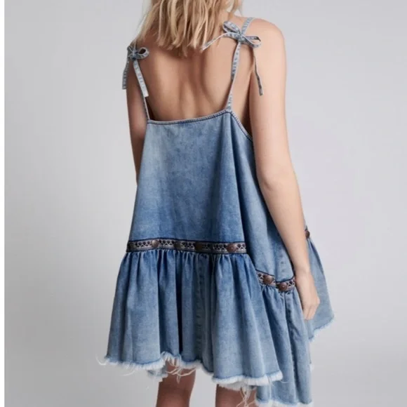 HOST PICK 🔥 One Teaspoon Denim Dress - Picture 3 of 11